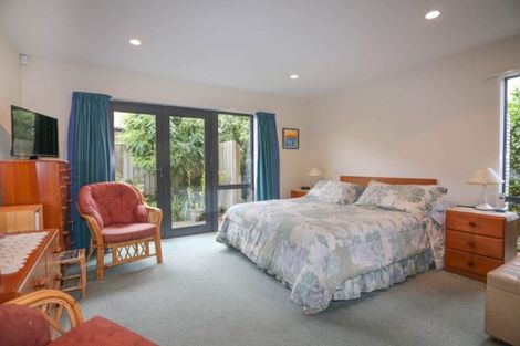 Photo of property in 4 Skyedale Drive, Harewood, Christchurch, 8051