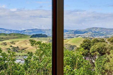 Photo of property in 24c The Track, Plimmerton, Porirua, 5026