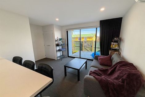 Photo of property in 2/130 Olliviers Road, Phillipstown, Christchurch, 8011