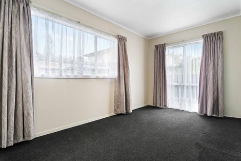 Photo of property in 2 Muir Avenue, Mangere Bridge, Auckland, 2022