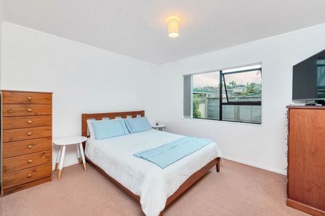 Photo of property in 1/11 Seine Road, Forrest Hill, Auckland, 0620