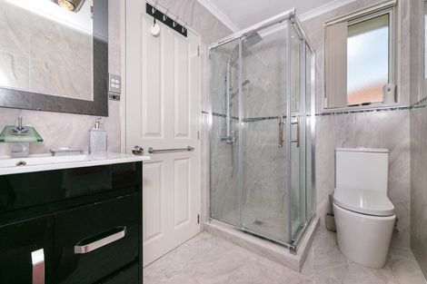 Photo of property in 11 Chayward Place, Mangere, Auckland, 2022