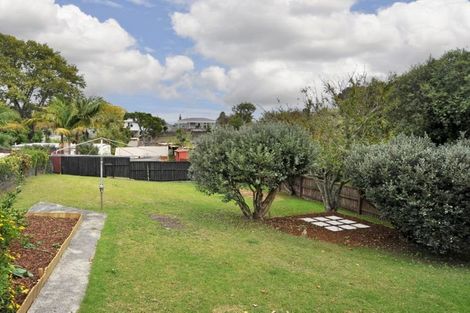 Photo of property in 27 Beaumonts Way, Manurewa, Auckland, 2102