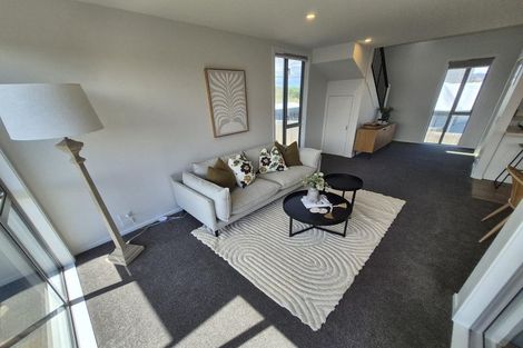 Photo of property in 3/246 Marine Parade, New Brighton, Christchurch, 8061