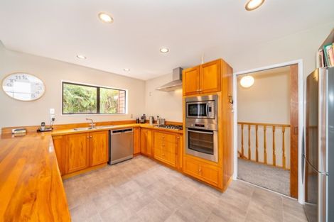 Photo of property in 19 Alleyne Court, Brown Owl, Upper Hutt, 5018