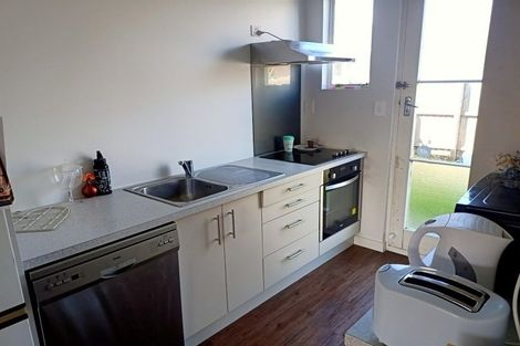 Photo of property in 3/27 Whitmore Street, Edgeware, Christchurch, 8013