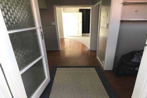 Photo of property in 2/4 Glasgow Street, St Andrews, Hamilton, 3200