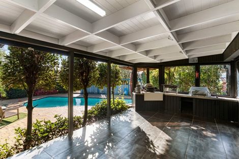 Photo of property in 679 Runciman Road, Runciman, Drury, 2578