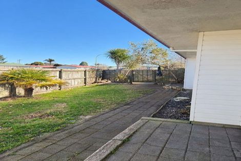 Photo of property in 13a Doncaster Drive, Papamoa Beach, Papamoa, 3118