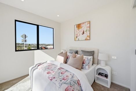 Photo of property in 1 Waita Road, Orewa, 0931