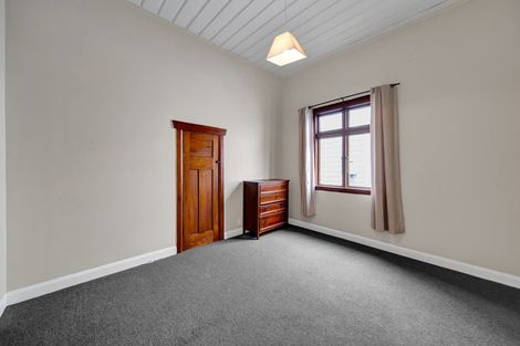 Photo of property in 51 Vivian Street, New Plymouth, 4310