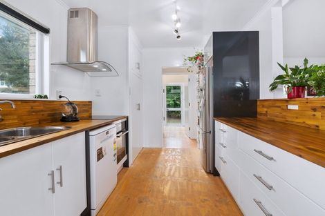 Photo of property in 102 Turner Drive, Western Heights, Rotorua, 3015