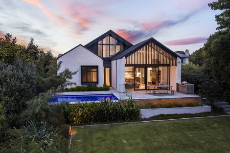 Photo of property in 27 Idris Road, Fendalton, Christchurch, 8052