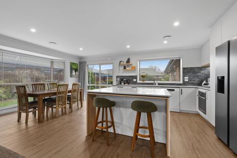 Photo of property in 44 Welsford Street, Woodend, 7610