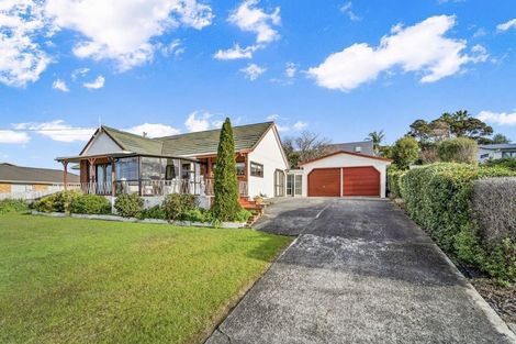 Photo of property in 53 Brightside Road, Stanmore Bay, Whangaparaoa, 0932