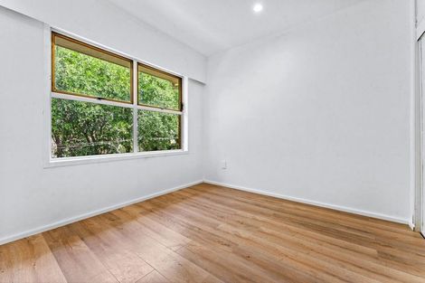 Photo of property in 1/55 Nile Road, Milford, Auckland, 0620