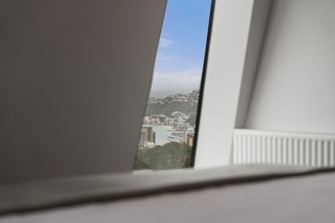 Photo of property in 64a Orangi Kaupapa Road, Northland, Wellington, 6012