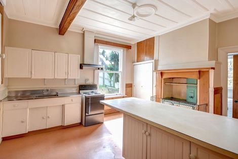 Photo of property in 50 Glen Road, Mornington, Dunedin, 9011