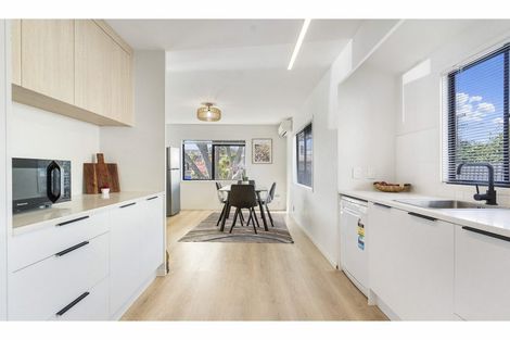 Photo of property in 39 Hutton Street, Otahuhu, Auckland, 1062