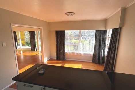 Photo of property in 18 Wells Road, Bucklands Beach, Auckland, 2012