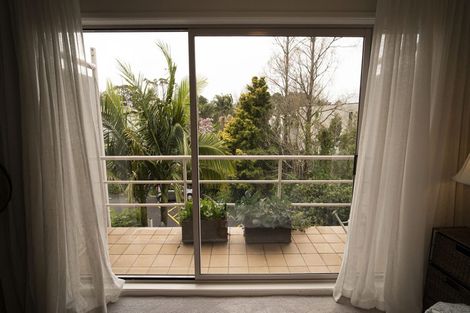 Photo of property in 9/6a Sarsfield Street, Herne Bay, Auckland, 1011
