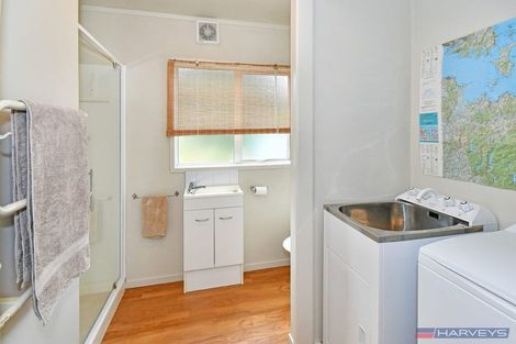 Photo of property in 88 Howard Road, Orere Point, Papakura, 2585