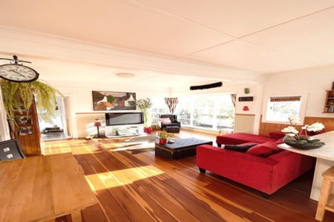 Photo of property in 2/9 Copley Street, New Lynn, Auckland, 0600