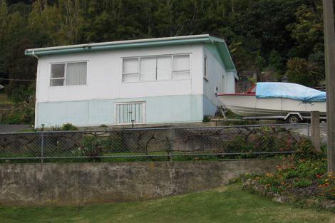 Photo of property in 2403 Whangarei Heads Road, Whangarei Heads, Whangarei, 0174