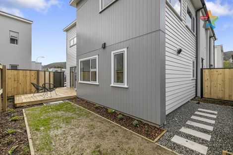 Photo of property in 7 Mcgrath Way, Taita, Lower Hutt, 5011