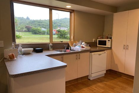 Photo of property in 2 Wilson Crescent, Karoro, Greymouth, 7805