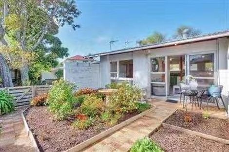 Photo of property in 2/37 Oriana Avenue, Lynfield, Auckland, 1042