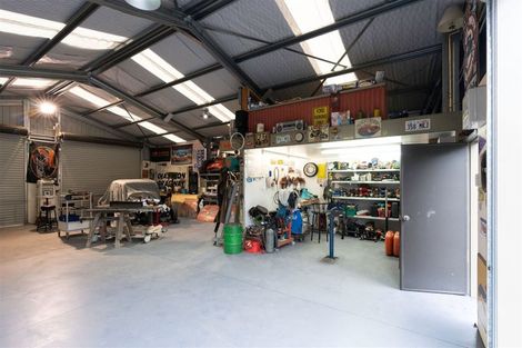 Photo of property in 6 Muhunoa West Road, Ohau, Levin, 5570