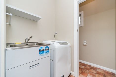 Photo of property in 643 Ferguson Street, Terrace End, Palmerston North, 4410