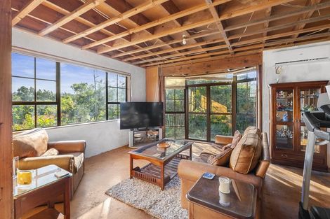 Photo of property in 18 Valley Road, Northcote, Auckland, 0626