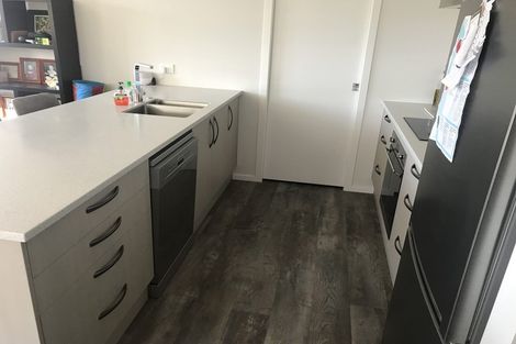 Photo of property in 75 Hinemoa Street, Levin, 5510