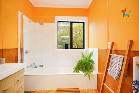 Photo of property in 21 Main Street, Otautau, 9610