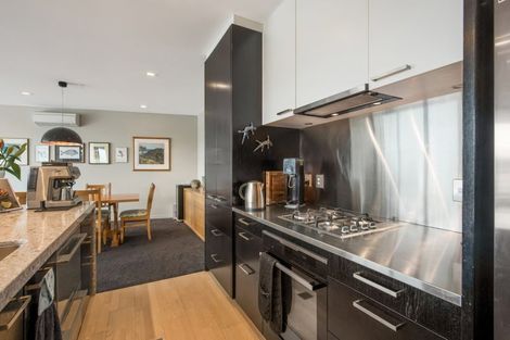 Photo of property in Chews Lane Apartments, 10g/9 Chews Lane, Wellington Central, Wellington, 6011