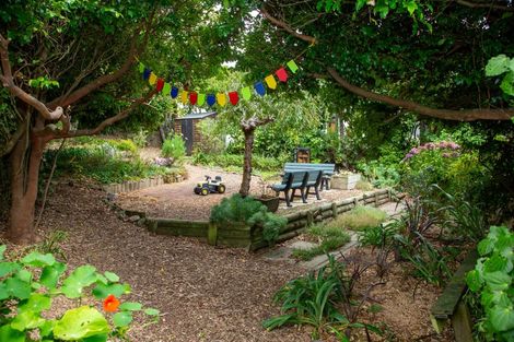 Photo of property in 16 Jubilee Road, Khandallah, Wellington, 6035