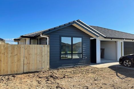 Photo of property in 15 Benjamin Avenue, Rototuna North, Hamilton, 3210