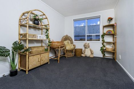 Photo of property in 16 Tapu Road, Huapai, Kumeu, 0810