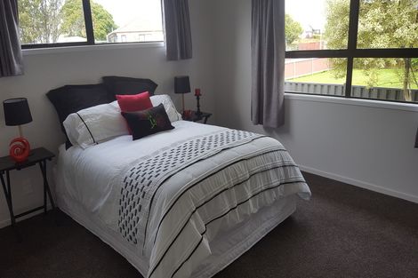 Photo of property in 55 Burundi Avenue, Clendon Park, Auckland, 2103