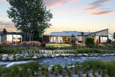 Photo of property in 27 Fendalton Road, Fendalton, Christchurch, 8014