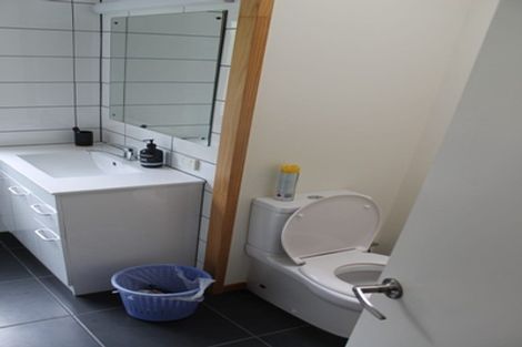 Photo of property in 1/47 Headcorn Place, Botany Downs, Auckland, 2010