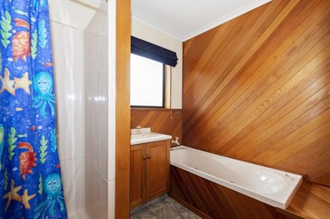 Photo of property in 43 Weld Street, Oxford, 7430