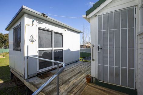 Photo of property in 13 Porritt Street, Paeroa, 3600