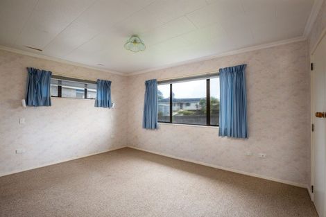 Photo of property in 2 Rangiora Place, Inglewood, 4330