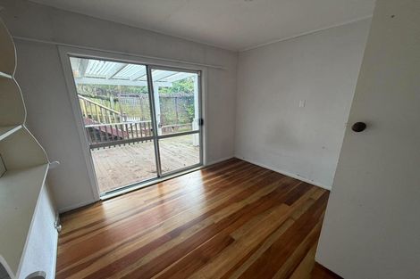 Photo of property in 5 Bird Grove, Stokes Valley, Lower Hutt, 5019