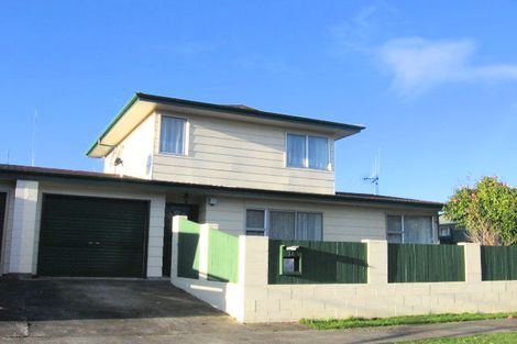 Photo of property in 1a Dunk Place, Milson, Palmerston North, 4414