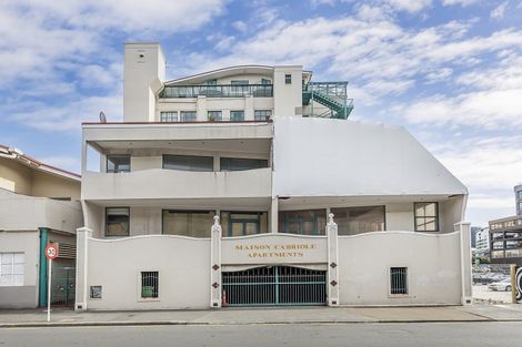 Photo of property in 22/60 Courtenay Place, Te Aro, Wellington, 6011