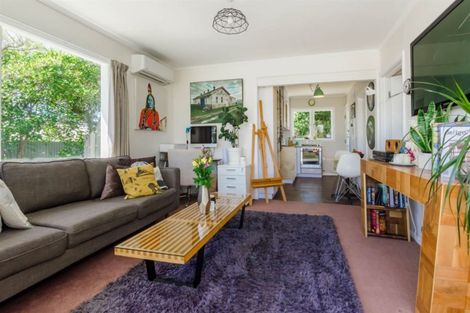 Photo of property in 52 Dixie Street, Te Horo Beach, Otaki, 5581